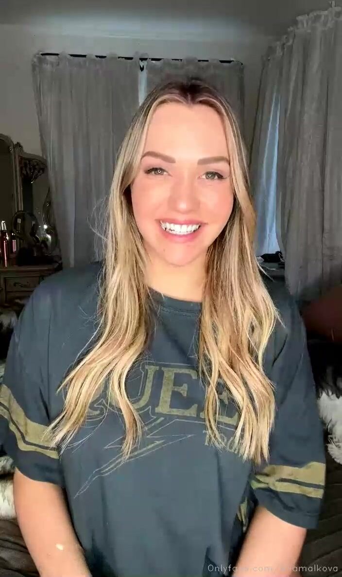 mia malkova live stream