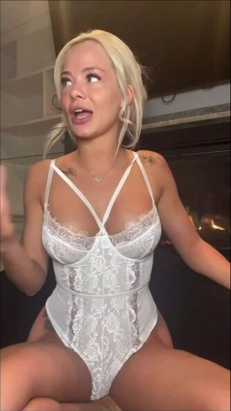 Elsa jean onlyfans