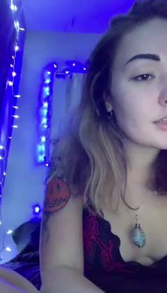 lanibellaa promoting her onlyfans