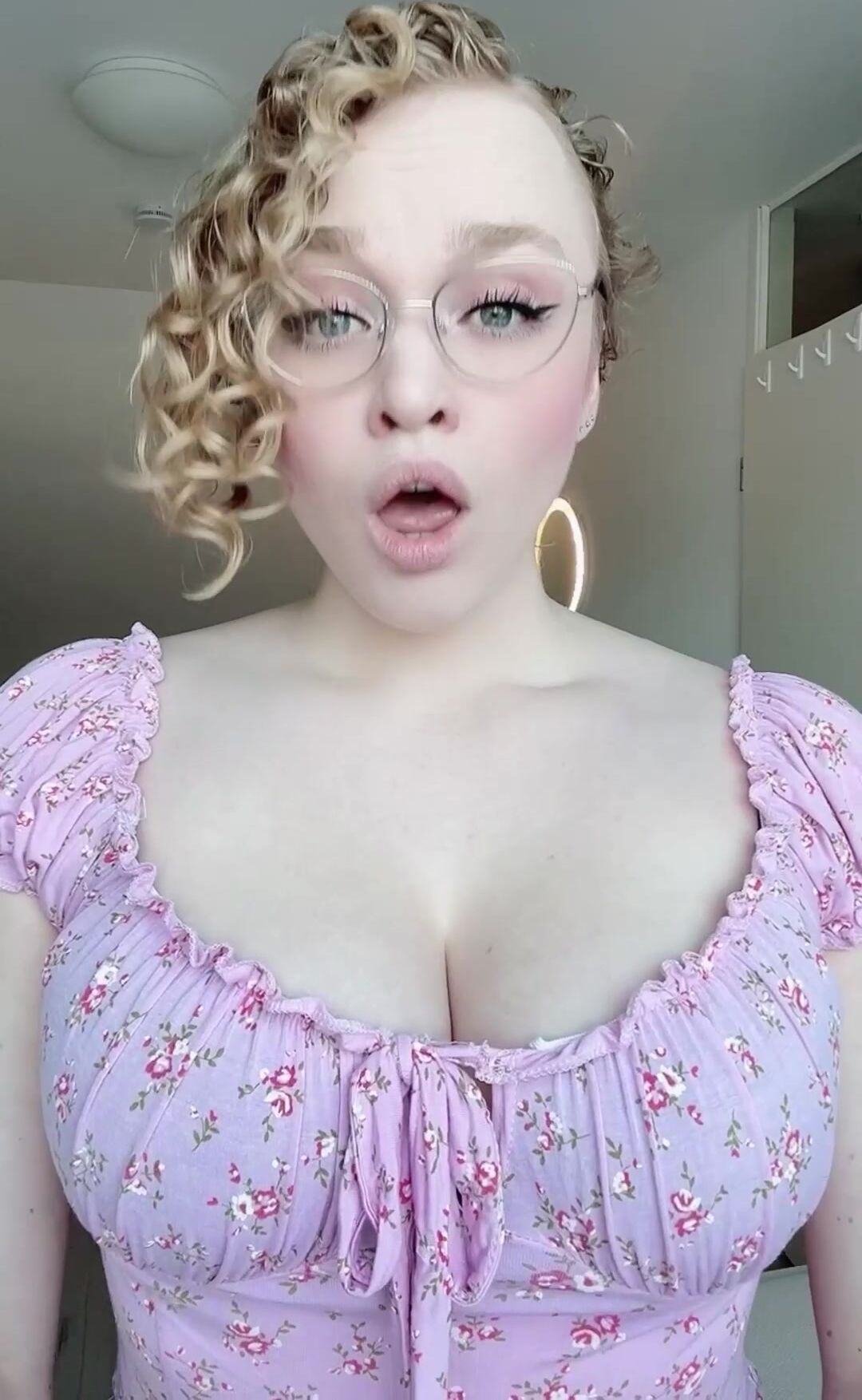 Sarahcalanthe Onlyfans/Tiktok