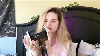 Ear Eating Gum Chewing ASMR