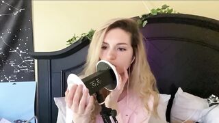 Ear Eating Gum Chewing ASMR