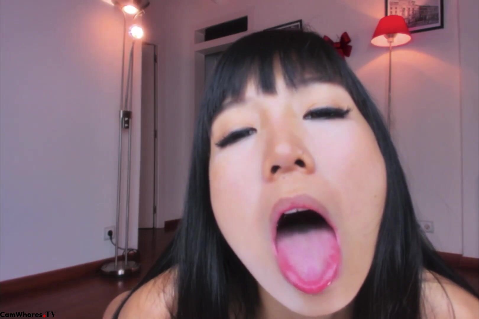 Littlesubgirl