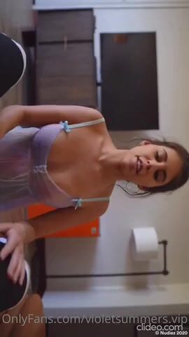 Violet Summers