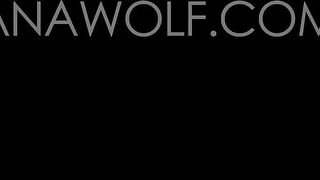 Meana Wolf