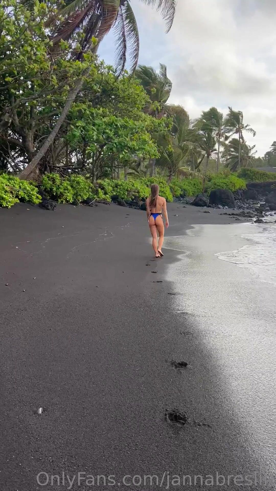 Janna Breslin 8