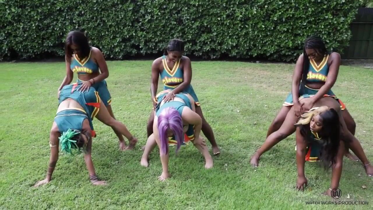 Ebony Cheerleaders Strapon Party