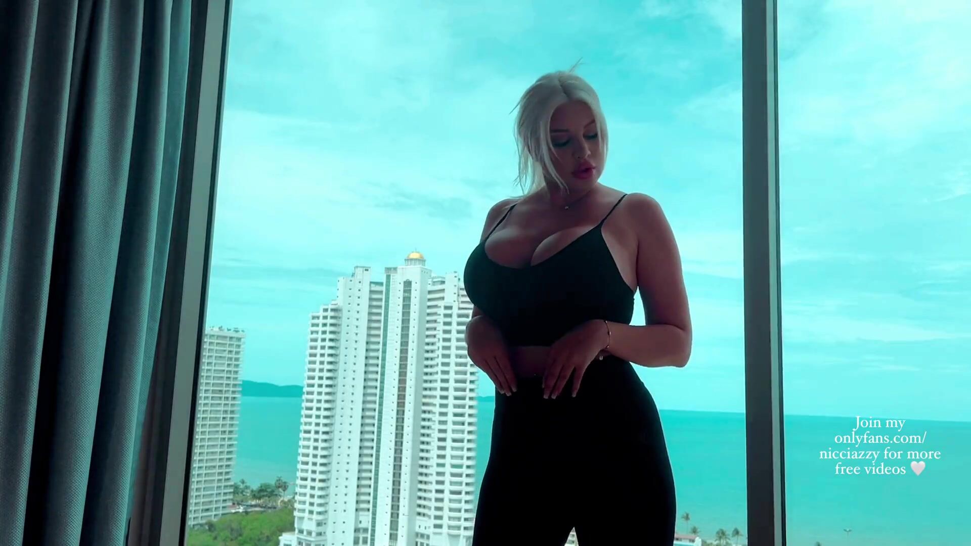 Nicci azzy