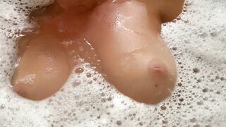 OnlyOlivia Bath