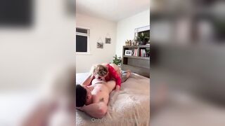 Haleigh Cox makes cum fast