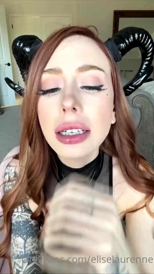 Elise Laurenne - OnlyFans
