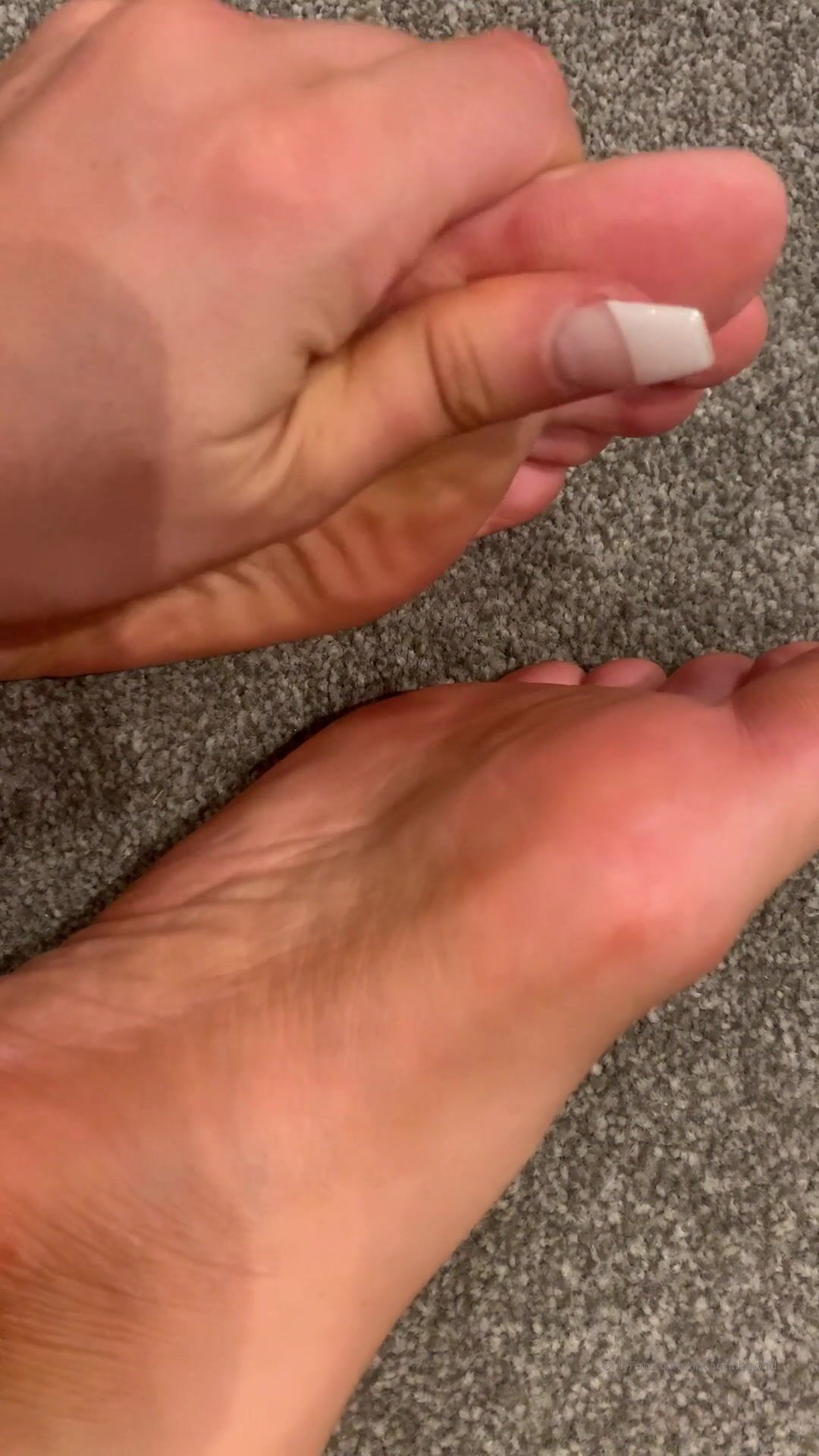 Savannah Bond - Feet JOI