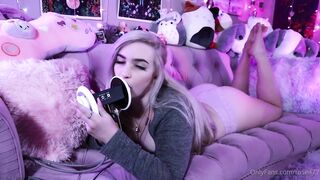 Rose ASMR