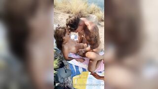 Apolonia Lapiedra with Saul de la Roca