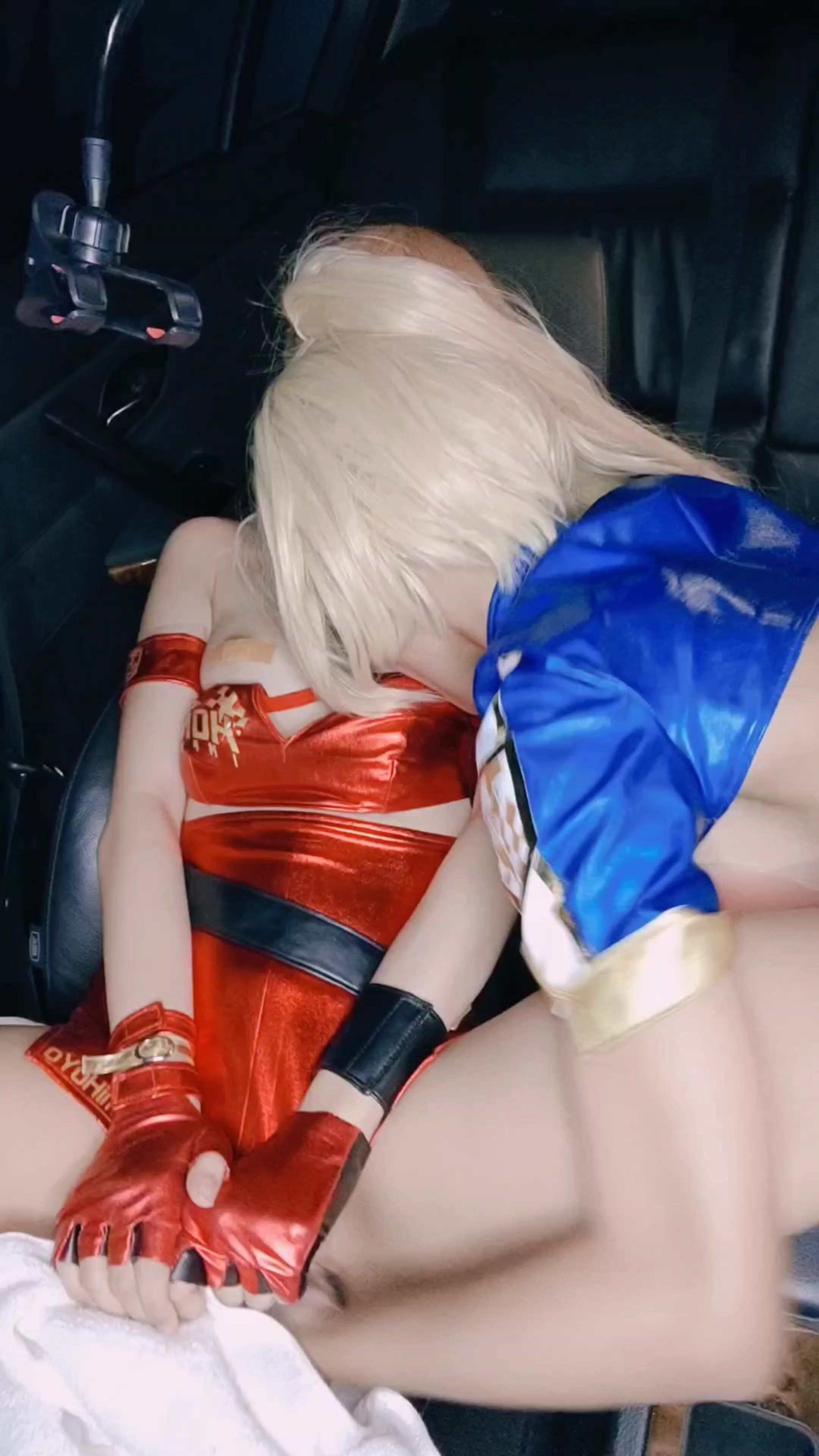 美月 HK x SYR explicit scenes