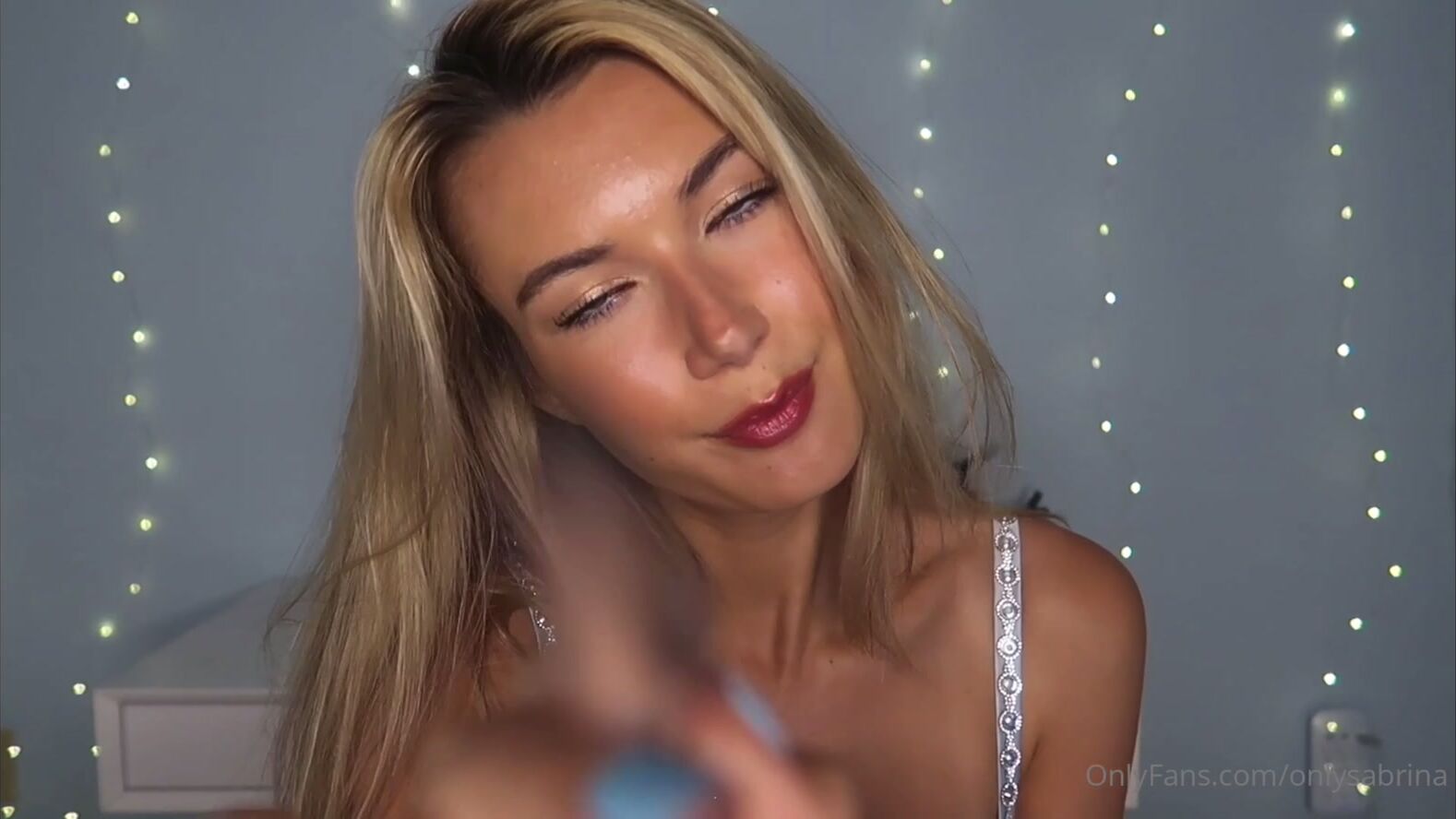 Sabrina vaz asmr 19