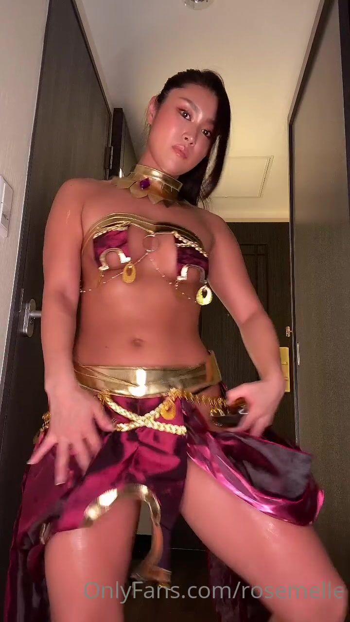 Rose Melle - dancer dress 2