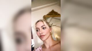 Lindsey Pelas live_1410_part3