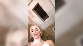 Lindsey Pelas live_1410_part3