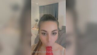 Lauren sucking dildo
