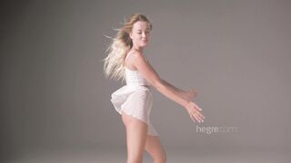 Alba Dirty Dancing Trailer