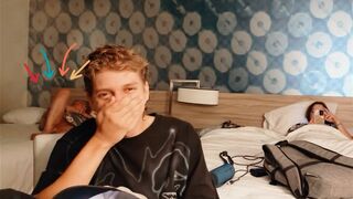 Goocheese Upskirt Pussy No Panties