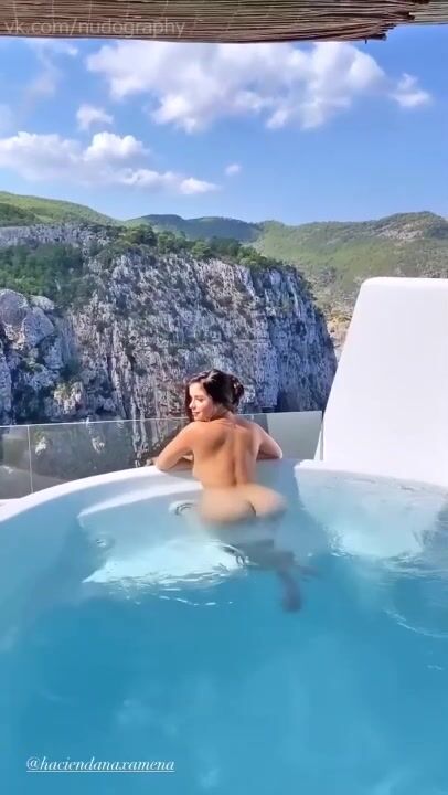 Onlyfans Demi Rose 2020