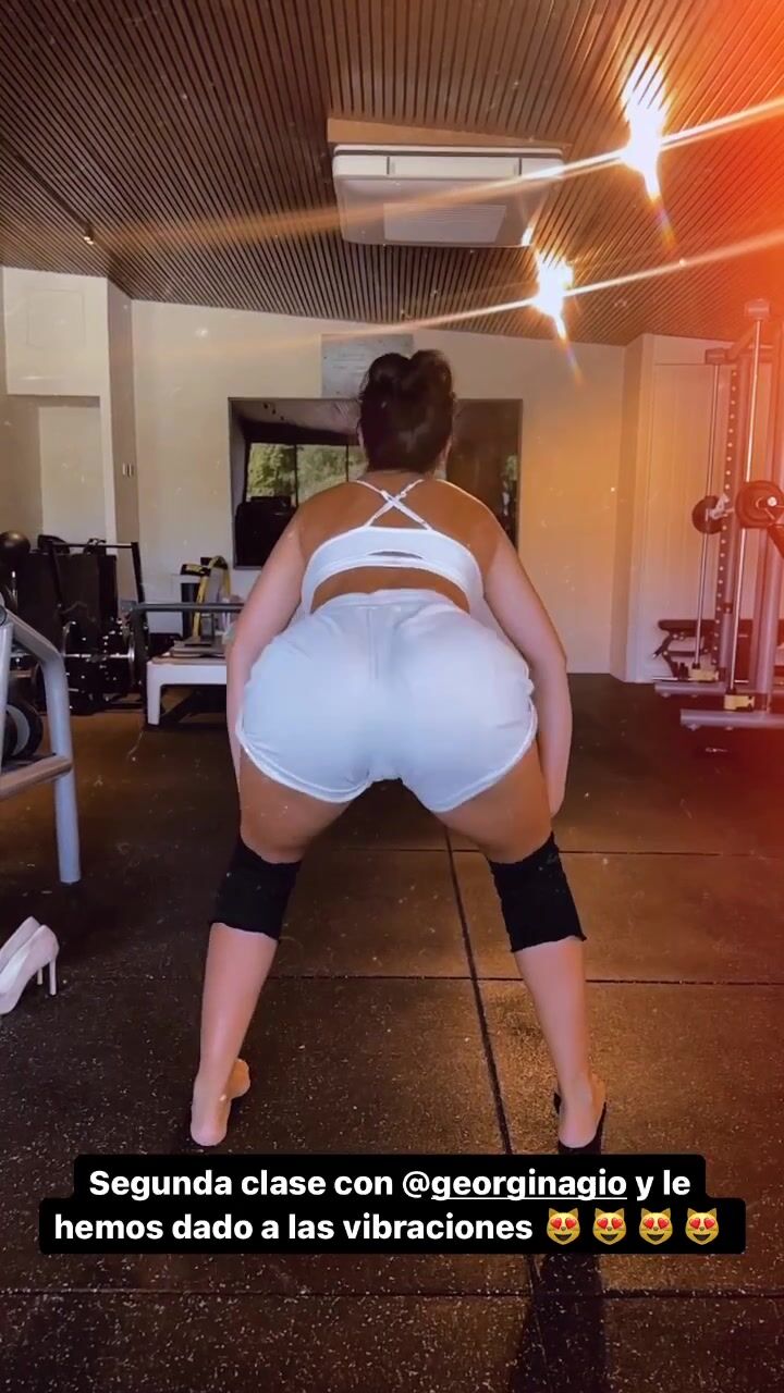 Georgina Rodriguez twerking