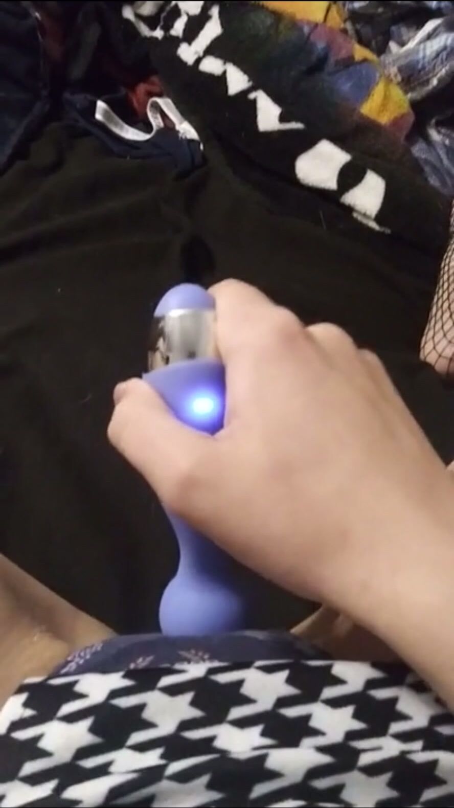 Littleoneprincess masturbating 3