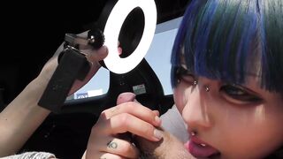 LittleJapanese blowjob in car