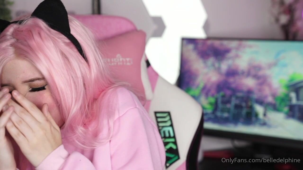 BelleDelphine