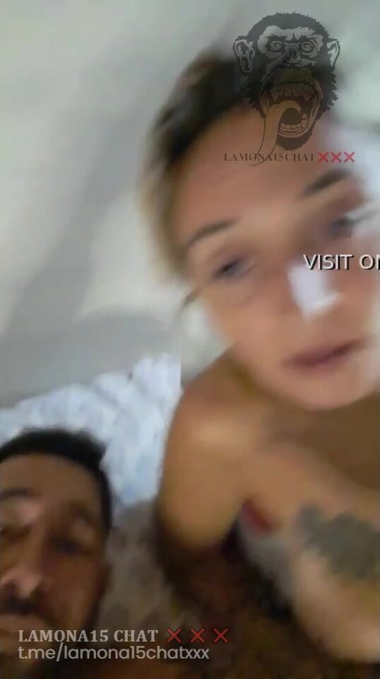 Shir24 y pareja