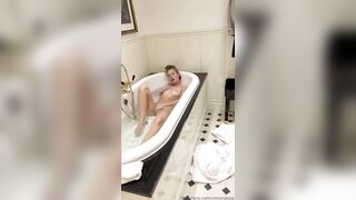 Viktoria kpa nude bath and masturbate
