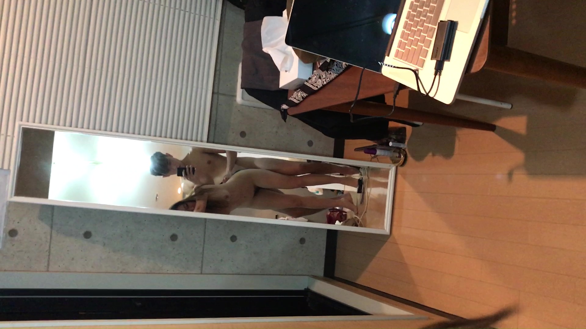 BellyWellyJelly Mirror