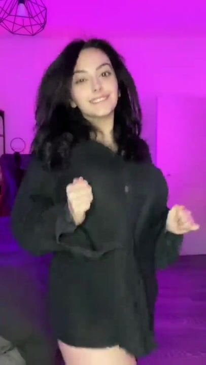 Shiftymine anime dances
