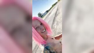 Lilglitterbitch nude on the highway
