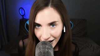 Mila_show Magic Tongue